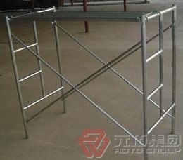 建筑門式腳手架配件有哪些？