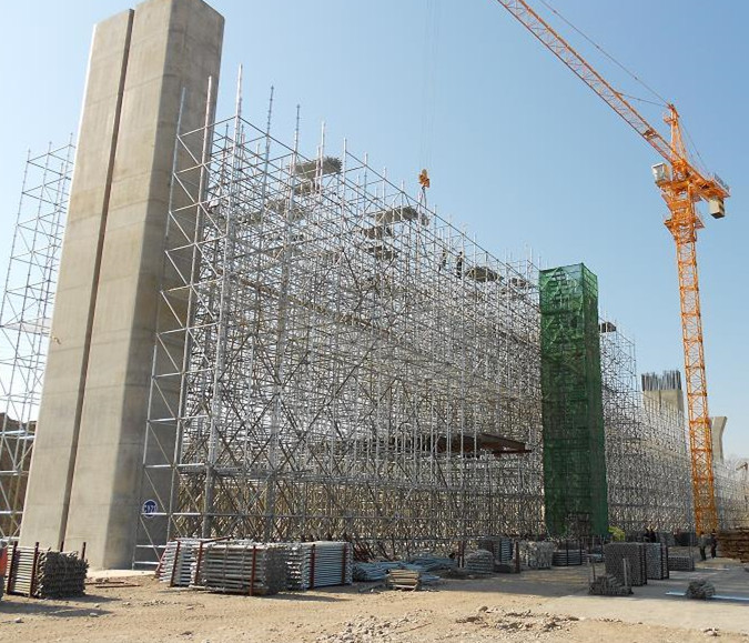 盤扣式腳手架工程的一步的間距是多少？