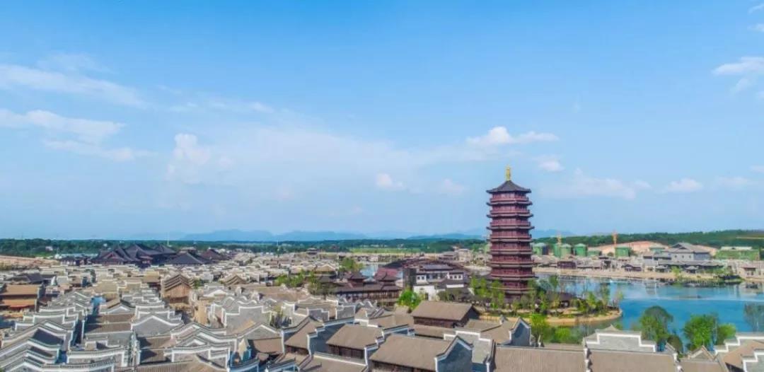 網(wǎng)紅長沙與您相約，2019第一屆元拓建材國際采購商展洽會(huì)即將開幕！