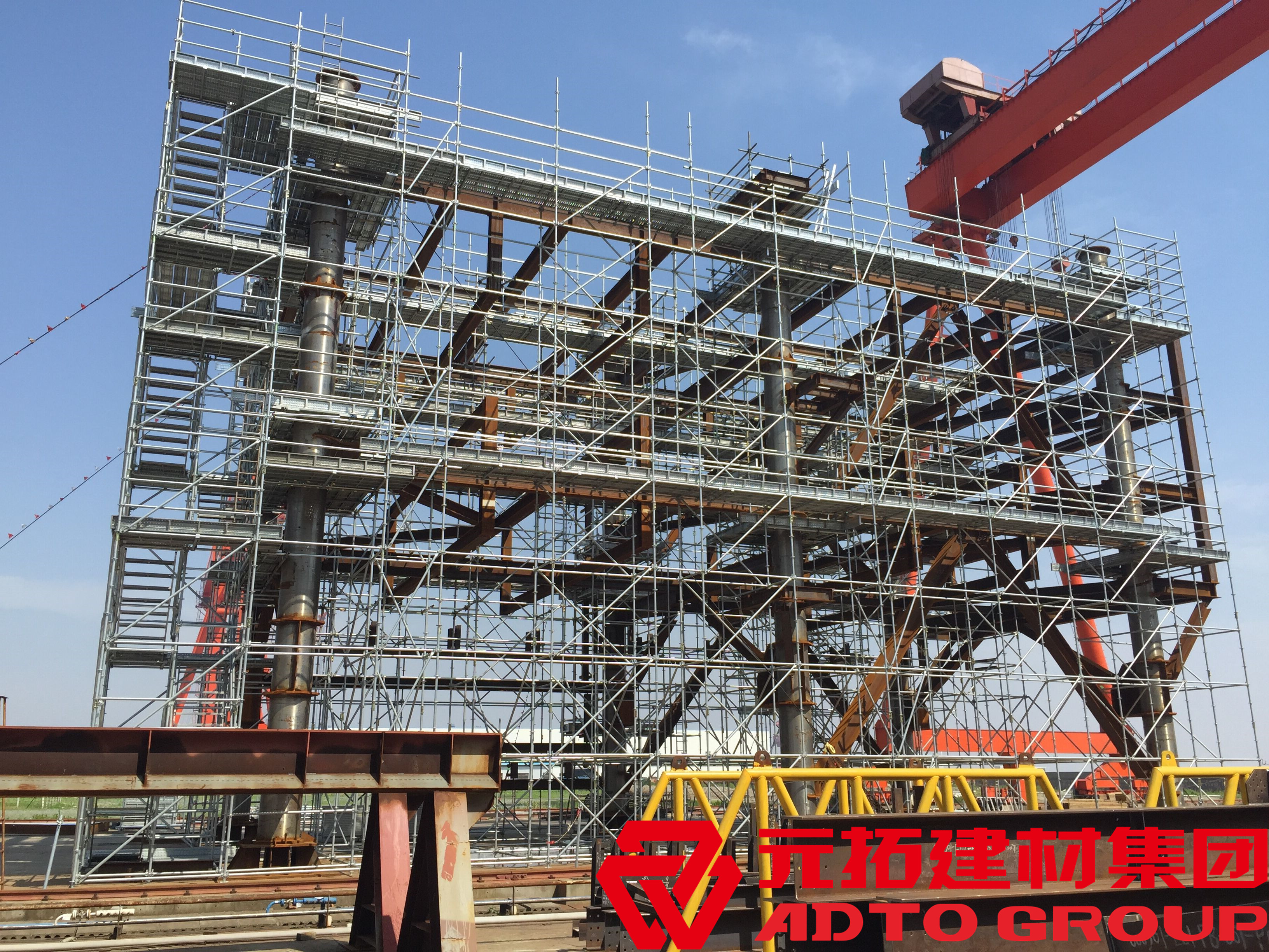 承插型盤扣式腳手架有哪些特點，與鋼管腳手架有何區(qū)別？