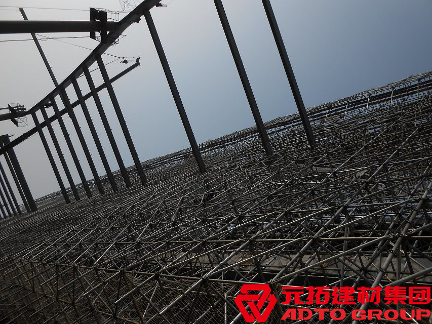 盤扣型腳手架的特點(diǎn)有哪些？盤扣型腳手架結(jié)實(shí)耐用 安全性好