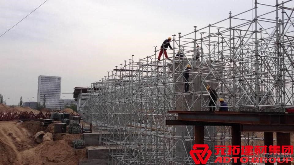 盤扣式腳手架租賃怎么收費(fèi)？